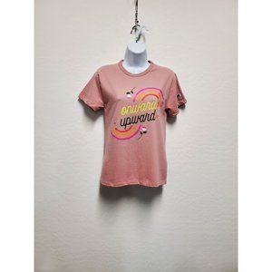 STEFFI LYNN HERITAGE CHAMPION TEE, ONWARD AND UPWARD